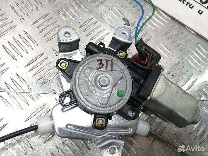 Стеклоподъемник задний правый Teana J31 Murano Z50