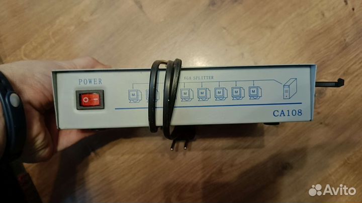 Сплиттер vga 1x8