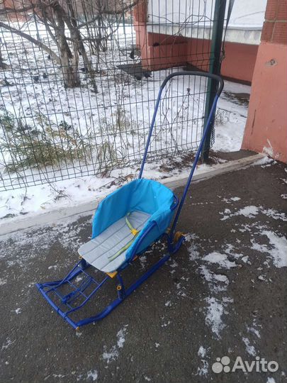 Санки детские на колесах + чехол