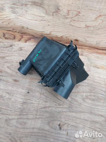 Корпус воздушногo фильтра Toyota Prius 3 ZVW30