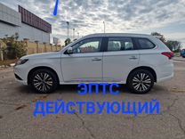 Mitsubishi Outlander 2.4 CVT, 2022, 132 км, с пробегом, цена 3 900 000 руб.