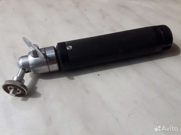 Штатив тринога