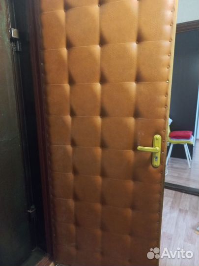 Дверь входная металлическая, межкомнатные дерево