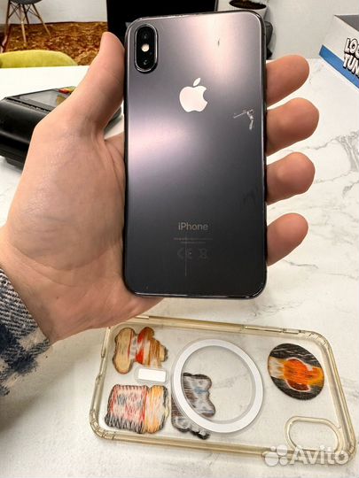iPhone X, 64 ГБ
