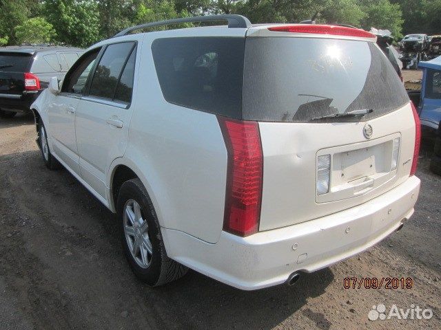 Разбор на запчасти Cadillac SRX 2004-2009