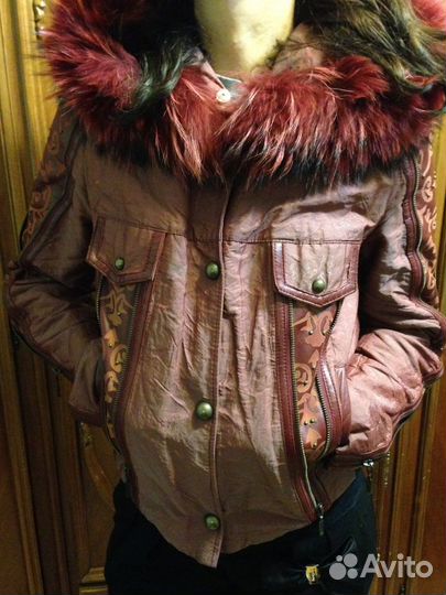 Женская куртка