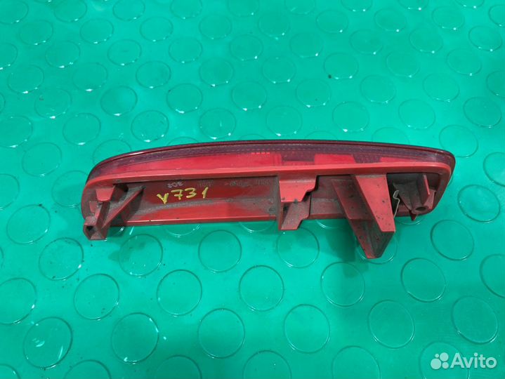 Отражатель / катафот в бампер правый Acura Rdx TB1