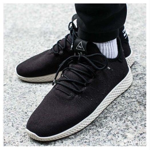 Adidas aq1056 2024