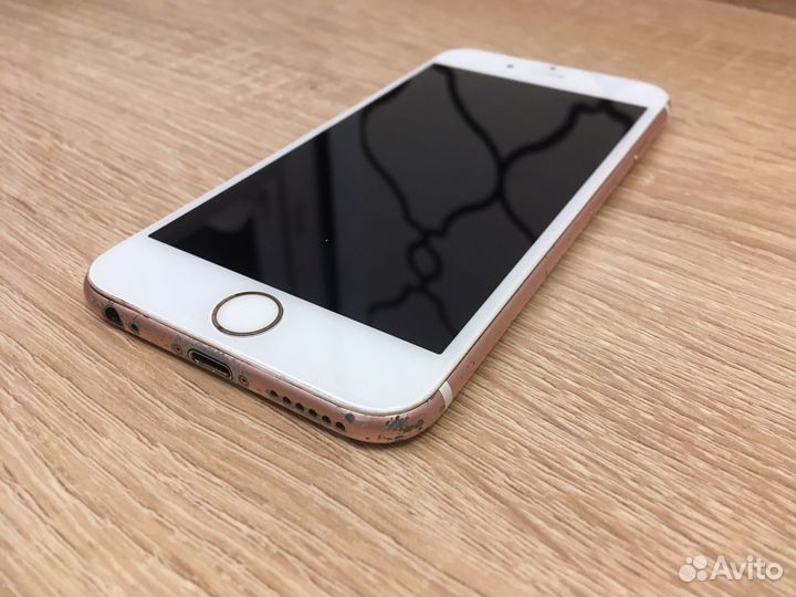 iPhone 6S, 32 ГБ