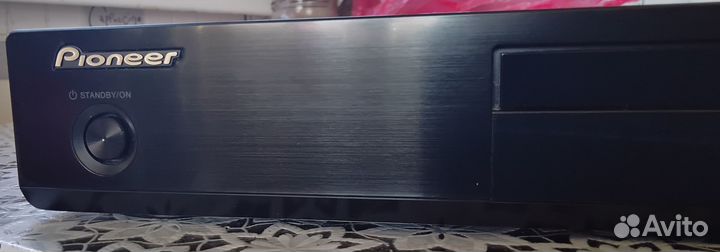 Blu-ray плеер Pioneer BDP-170