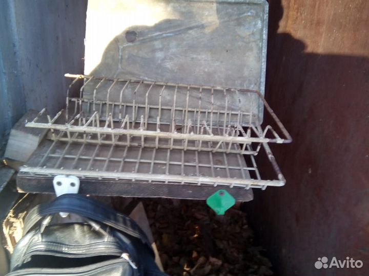 Посуда (кастрюли, сушилки)