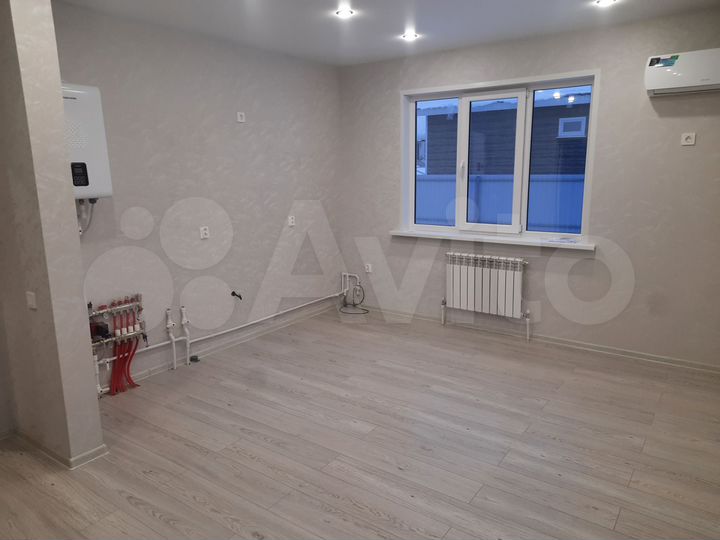 Дом 89 м² на участке 6 сот.