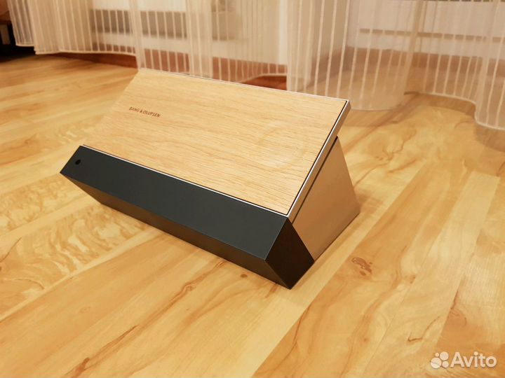 Bang&Olufsen Beosound Moment