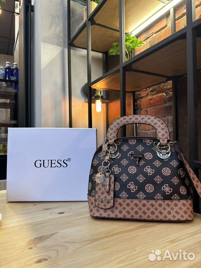 Сумка guess