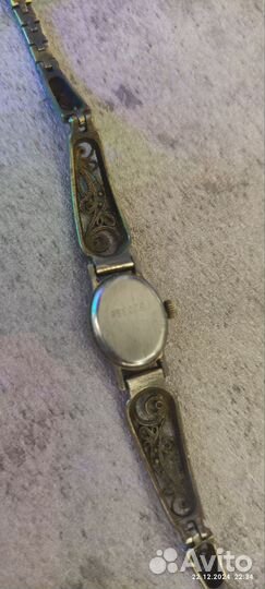 Наручные часы СССР Чайка