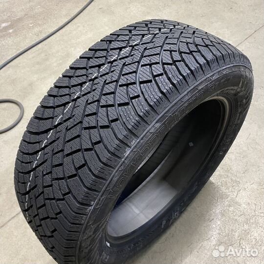 Nokian Tyres Hakkapeliitta R5 215/55 R17 98R