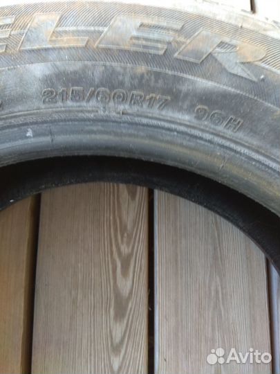 Bridgestone Dueler H/P 215/60 R17 96H