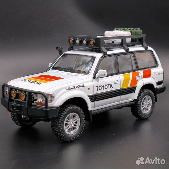 Машинка металлическая Toyota Land Cruiser Off-Road