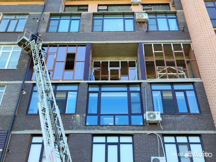 Изготовление пластиковых и алюминиевые окон и двер