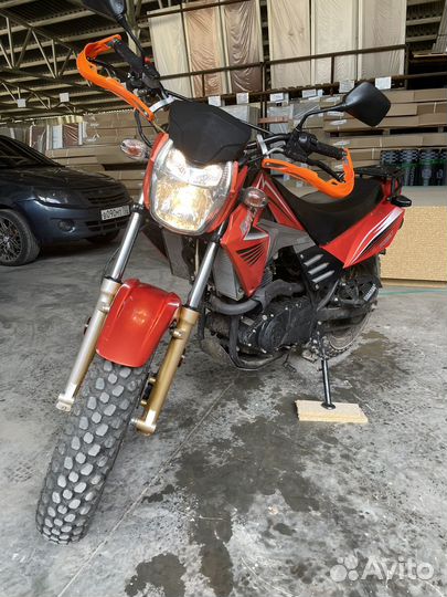 Мотоцикл Racer Forester LT 200