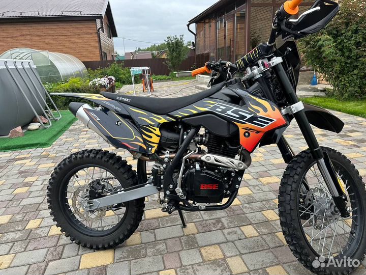 Эндуро мотоцикл BSE Z1