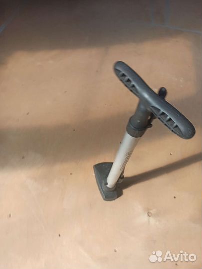 Насос для велосипеда cyclotech