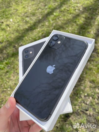 iPhone 11, 64 ГБ