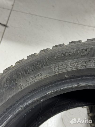 Michelin X-Ice North XIN2 215/50 R17 95T