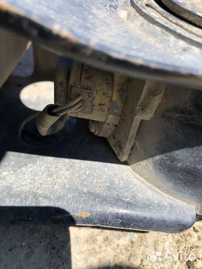 Балка продольная под двс. Nissan cefiro a33