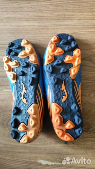 Футбольные бутсы joma