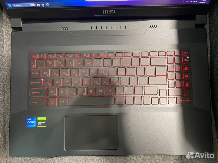 Ноутбук MSI Katana GF76 11SC-483XRU