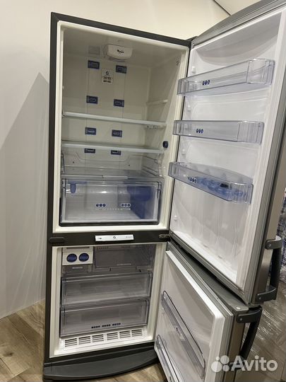Холодильник whirlpool