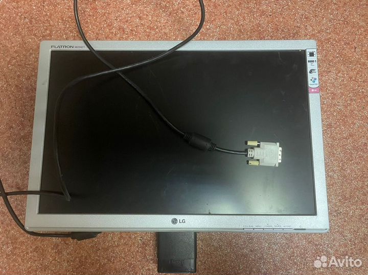 Монитор LG