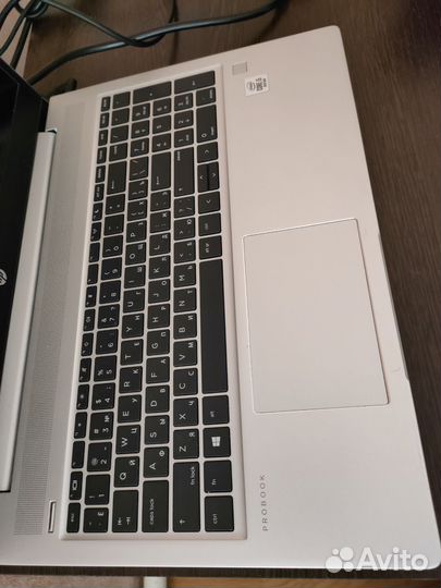 Ноутбук HP ProBook 450 G7 Core i5-10210U 1.6GHz 15