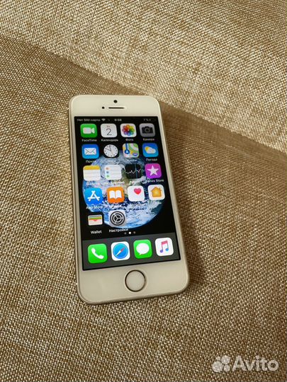 iPhone 5S, 16 ГБ