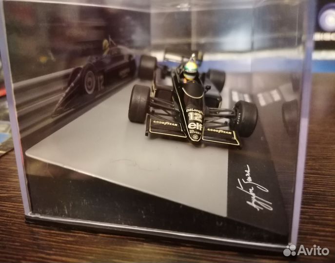 1:43 altaya Lotus 98 t