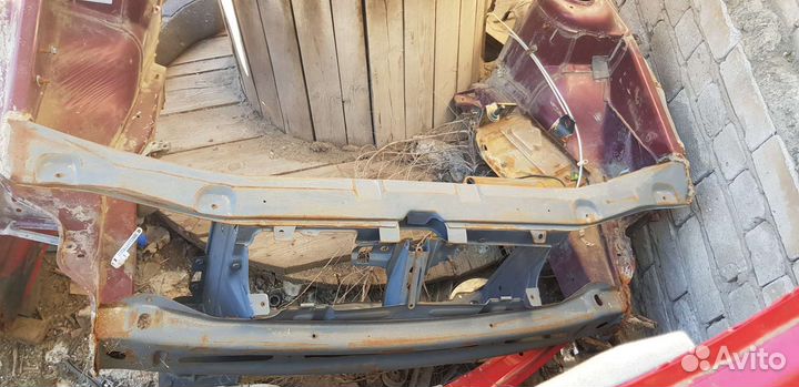 Передняя часть ваз 2110-2112