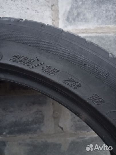 Michelin Pilot Sport 3 23.5/4.5 R18