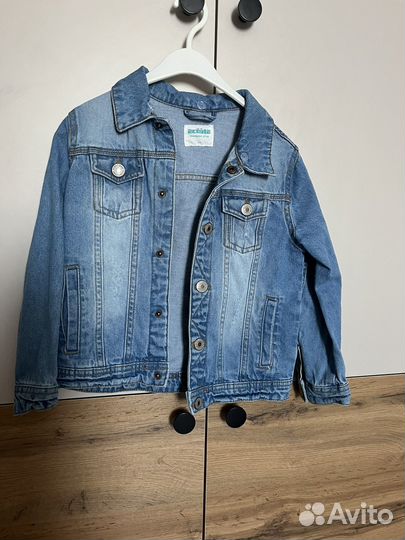 Джинсовая куртка