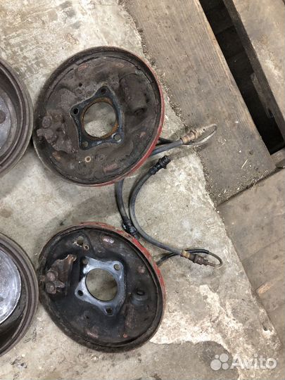 Комплект тормозных барабанов в сборе Toyota ceres