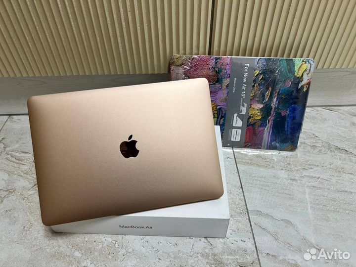 Apple macbook air 13 2020