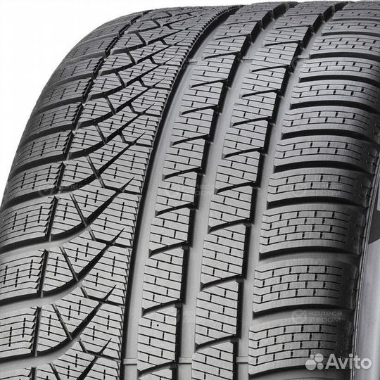 Pirelli P Zero Winter 235/35 R19 91V