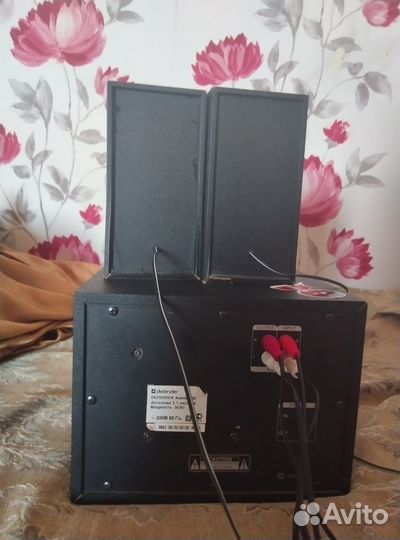 Компьютерные колонки 2.1 defender Avante M30