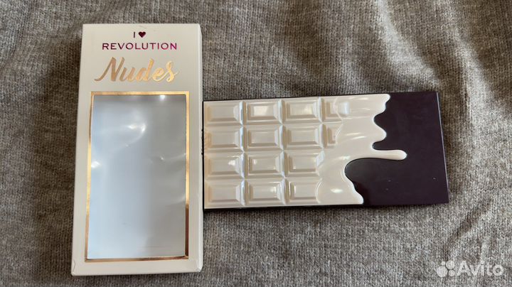 Тени для век Makeup Revolution Nudes