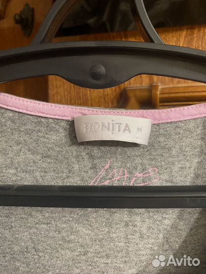 Футболка женская