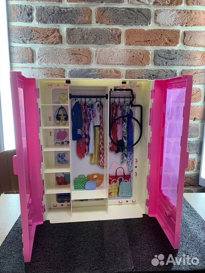 Кукла Barbie Fashionistas Ultimate Closet Гардероб