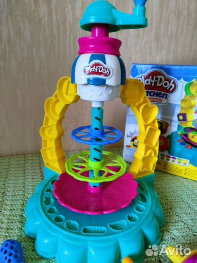 Игровой набор Play-Doh Карусель сладостей