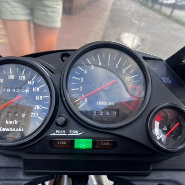 Kawasaki GPZ 500, 1996, 29 322 км