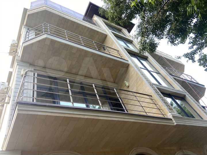 Комната 40 м², 1/3 эт.