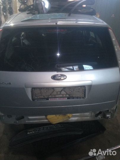 Крышка багажника Форд фокус 2 универсал